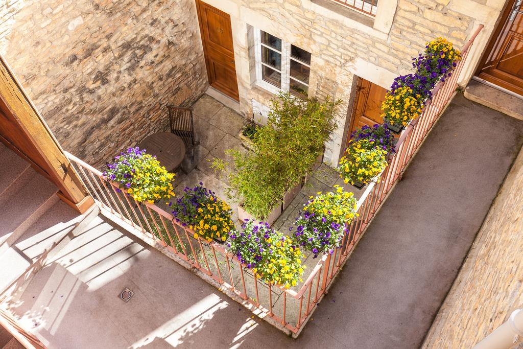 Hotel De La Cloche Beaune  Exterior foto