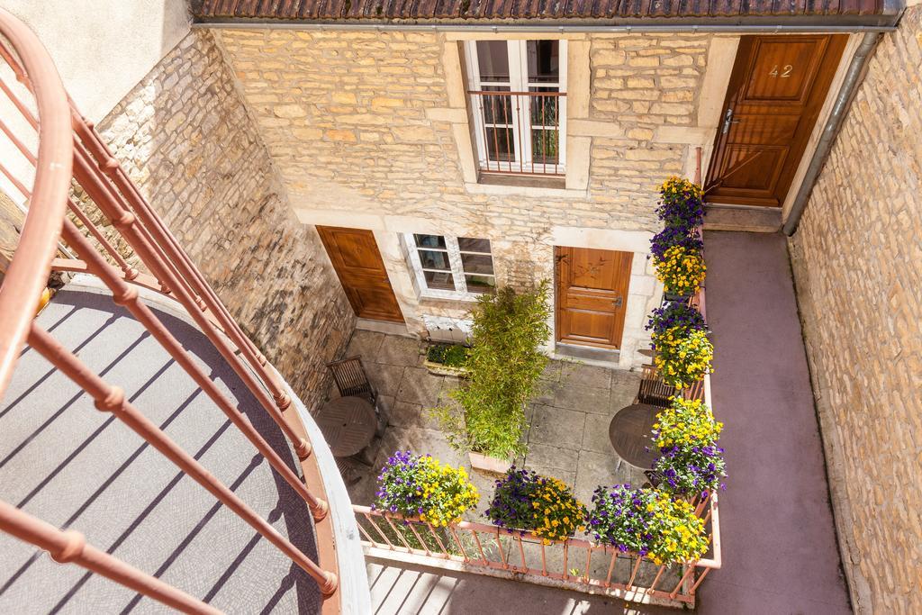 Hotel De La Cloche Beaune  Exterior foto